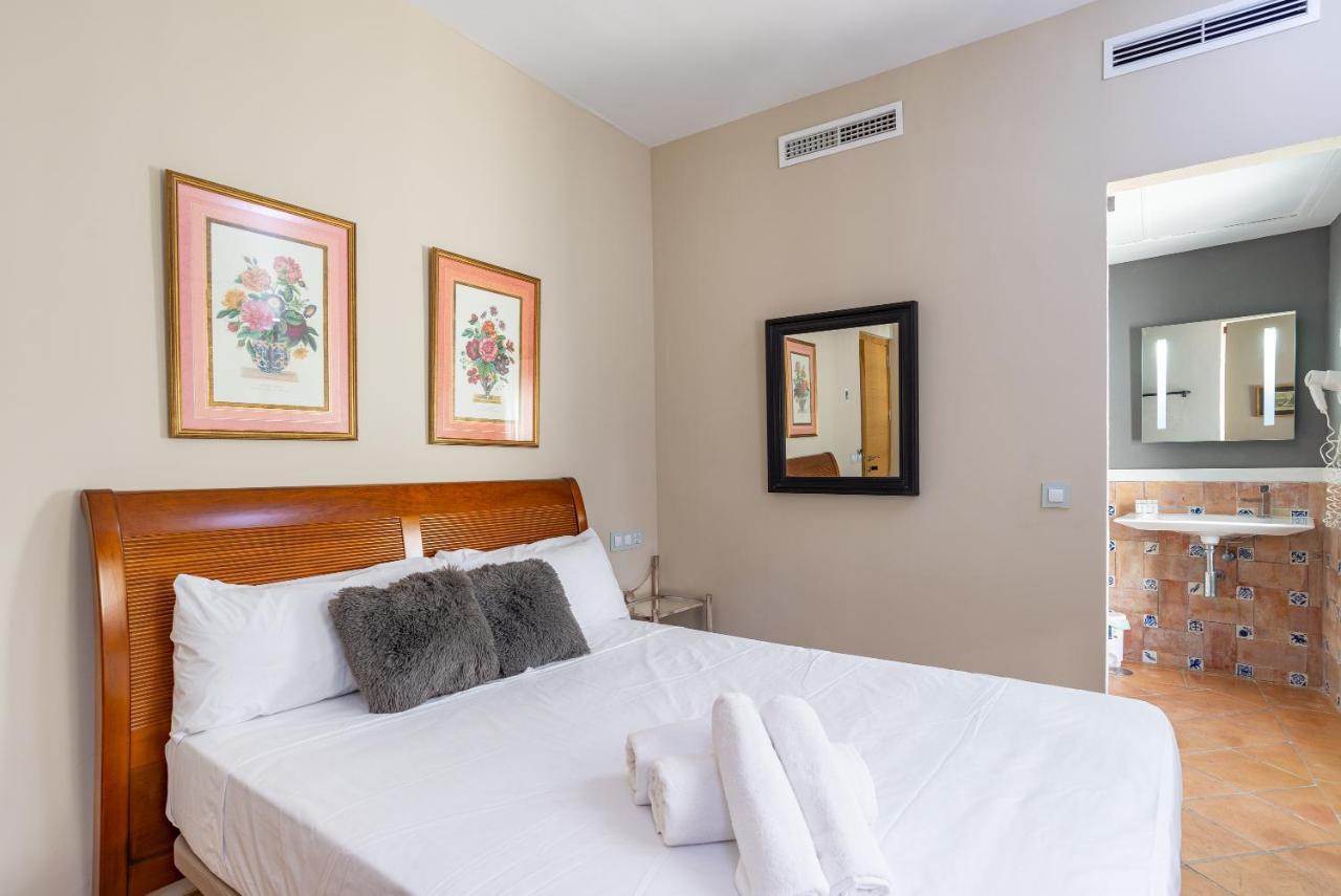 Hotel Albaicin Coin Luaran gambar